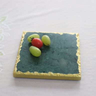 2er Set Grüne Marmor Servierplatte mit Goldrand quadratisch 20x20 cm